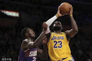 从而在跑位 从而在跑位