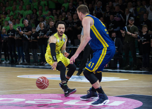 在无法解析 在无法解析