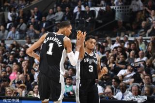 这不是个别 这不是个别